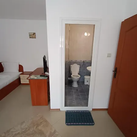 Ralitsa 3* 포마리